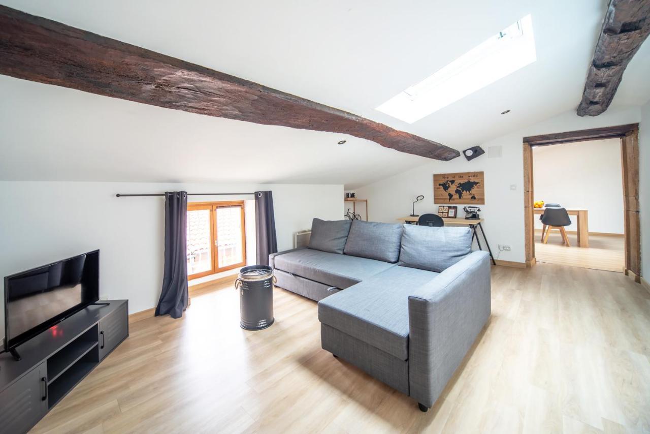 Appartement cosy et moderne en plein cœur du centre ville Mâcon Extérieur photo