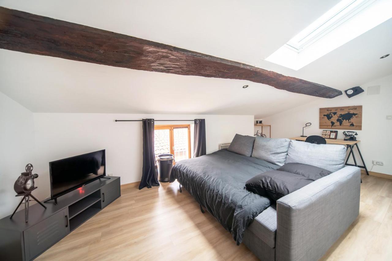 Appartement cosy et moderne en plein cœur du centre ville Mâcon Extérieur photo